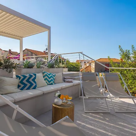 Mila Brac With Private Pool Near Centre * Supetar