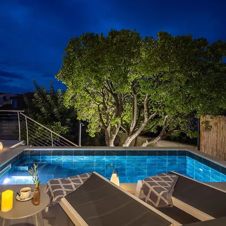 Villa Mila Brac With Private Pool Near Centre