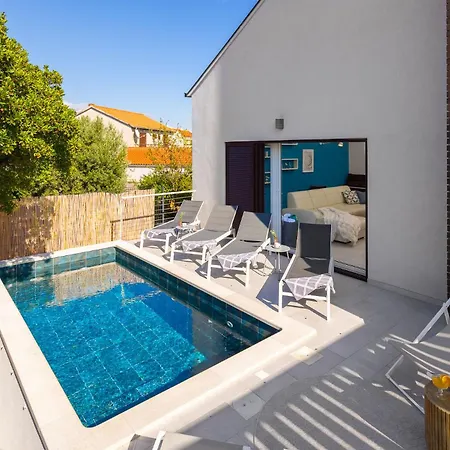 Mila Brac With Private Pool Near Centre Villa *